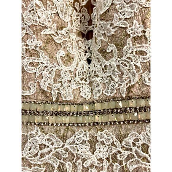 NWOT MAC DUGGAL EMBELLISHED FEATHER CAP SLEEVE ILLUSION NECK TRUMPET GOWN SIZE 4 - Picture 7 of 15